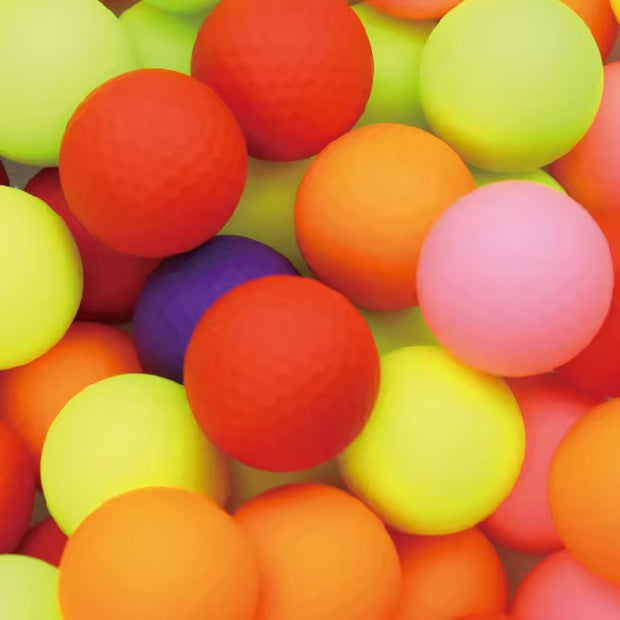2 Pieces Matte Colored Long Distance Urethane Tournaments Golf Balls for Indoor Outdoor Competition Training