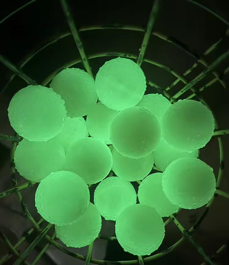 Two Pieces Colorful Long Distance Bright Glow Luminous Surlyn Practice Golf Balls for Outdoor Night Sports