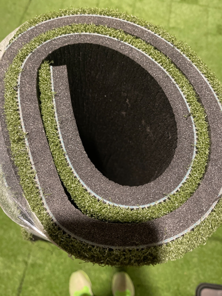 Hitting Mat Range for Golf Putting Green Practice and Training
