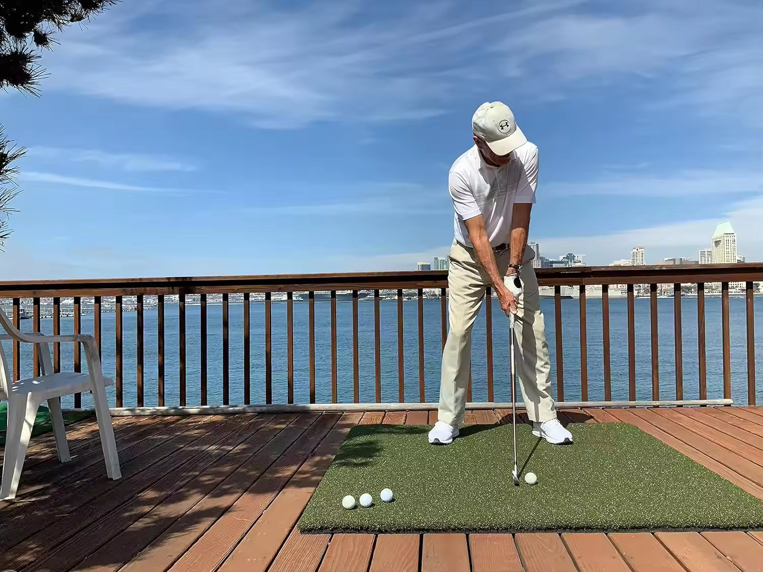 Hitting Mat Range for Golf Putting Green Practice and Training
